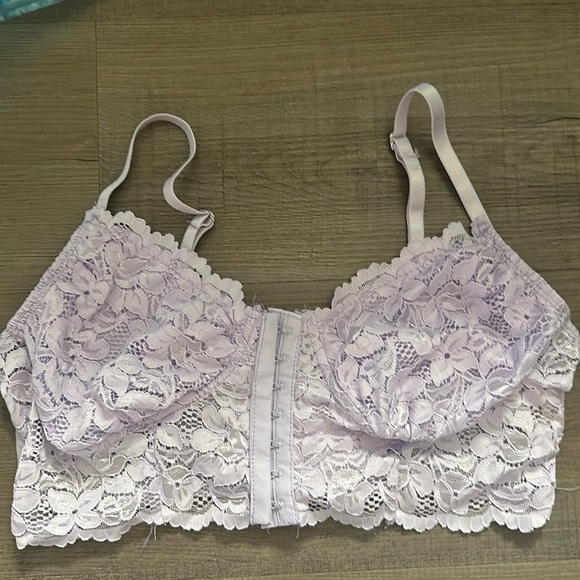 AMERICAN THREADS NWT Lavender Lace Bralette - Picture 1 of 4